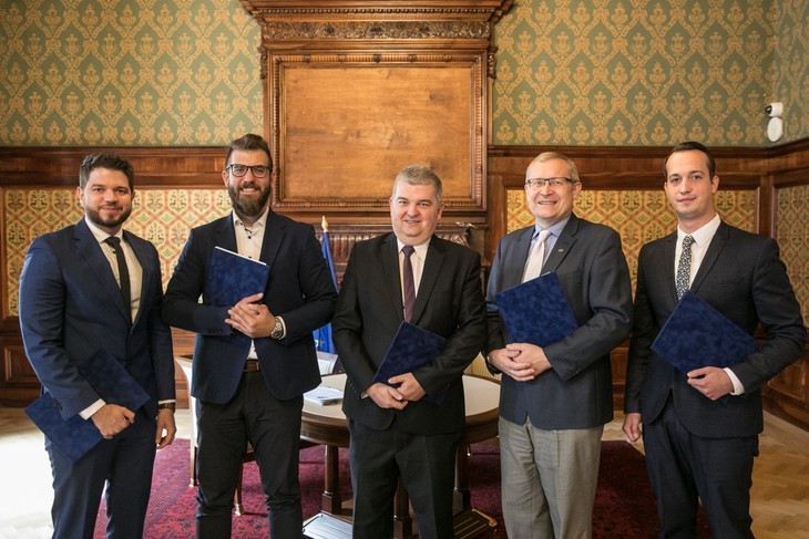 TKA 25 együttműködési megállapodás négy partnerintézménnyel