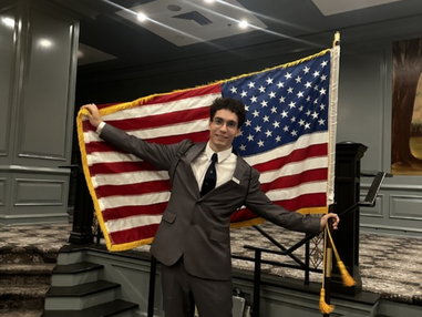 Meg&eacute;lni &aacute;lmaim &eacute;let&eacute;t, &eacute;letem &aacute;lm&aacute;t, egy &eacute;vnyi Pann&oacute;nia kaland Amerika legr&eacute;gebbi resortj&aacute;ban